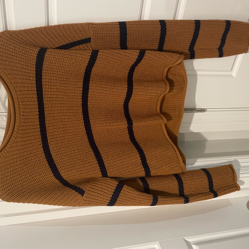 Charlotte Russe Cropped Sweater Size Lg
